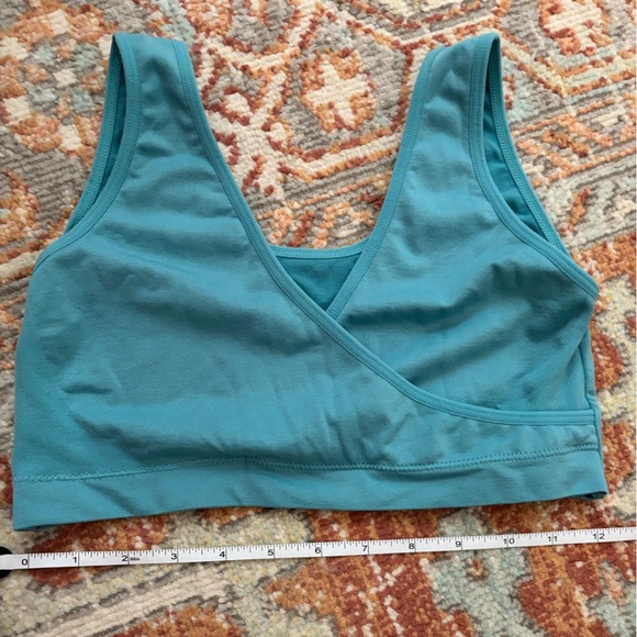 Vibrant teal wrap loungewear bra in size medium! - Picture 2 of 5